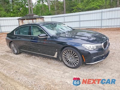 Czwarte zdjęcie samochodu z boku: 2018 BMW 740 XE VIN:WBA7J2C56JB246276 - miniatura