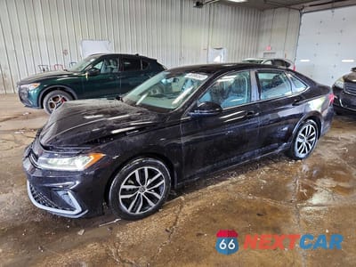 2025 VOLKSWAGEN JETTA SE 3VW7X7BU1SM084765 - główne zdjęcie licytacji z USA - miniatura