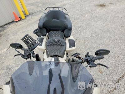 Piąte zdjęcie samochodu w środku: 2023 HARLEY-DAVIDSON FLTRXST VIN:1HD1ACL11PB611594 - miniatura