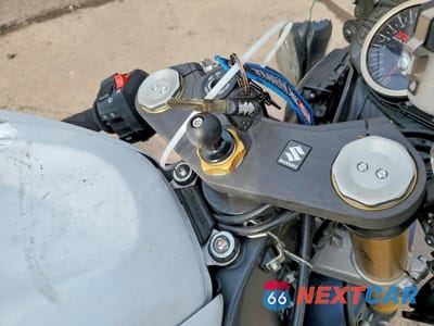 Zdjęcie 8 z 9 samochodu: 2023 SUZUKI GSX-R750 VIN:JS1GR7MA7P7101449 - miniatura