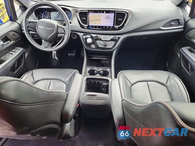 Zdjęcie 8 z 14 samochodu: 2021 CHRYSLER PACIFICA HYBRID LIMITED VIN:2C4RC1S72MR590583 - miniatura