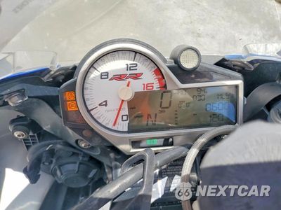 Zdjęcie 7 z 9 samochodu: 2018 BMW S 1000 RR VIN:WB10D6000JZ711490 - miniatura