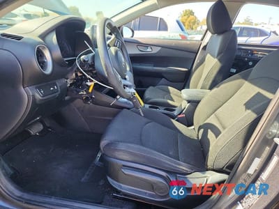 Zdjęcie 7 z 13 samochodu: 2020 KIA FORTE LXS VIN:3KPF24AD4LE185162 - miniatura