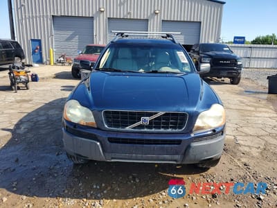 Piąte zdjęcie samochodu w środku: 2004 VOLVO XC90 VIN:YV1CY59H841069735 - miniatura