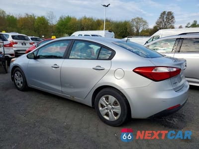 Drugie zdjęcie samochodu z przodu: 2016 KIA FORTE VIN:KNAFK4A6XG5445046 - miniatura
