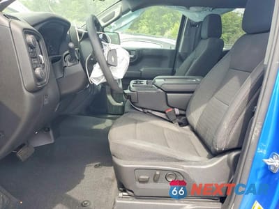 Zdjęcie 7 z 12 samochodu: 2026 CHEVROLET SILVERADO K1500 CUSTOM VIN:1GCRKBEK7TZ134799 - miniatura