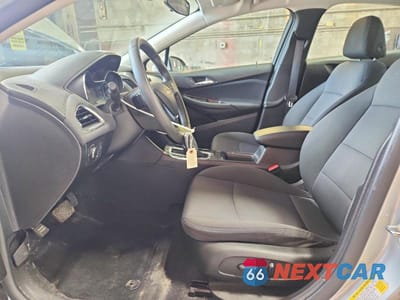 Zdjęcie 7 z 12 samochodu: 2018 CHEVROLET CRUZE LT VIN:1G1BE5SMXJ7222845 - miniatura