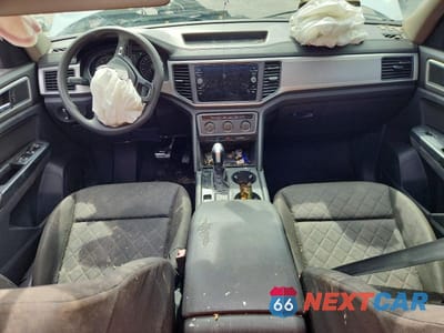 Zdjęcie 8 z 14 samochodu: 2018 VOLKSWAGEN ATLAS VIN:1V2BR2CA6JC500287 - miniatura