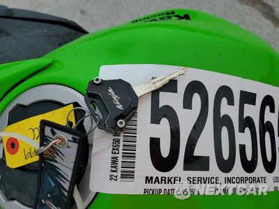Zdjęcie 8 z 9 samochodu: 2022 KAWASAKI EX650 N VIN:ML5EXEN12NDA75280 - miniatura