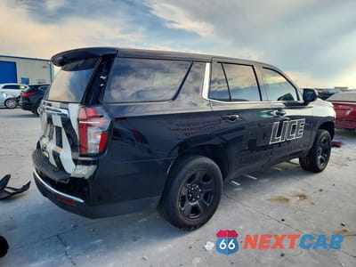 Trzecie zdjęcie samochodu z tyłu: 2024 CHEVROLET TAHOE C1500 VIN:1GNSCLED5RR172960 - miniatura