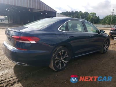 Trzecie zdjęcie samochodu z tyłu: 2022 VOLKSWAGEN PASSAT SE VIN:1VWSA7A35NC001378 - miniatura