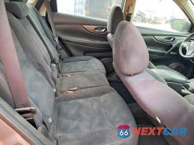 Zdjęcie 11 z 13 samochodu: 2016 NISSAN ROGUE S VIN:JN8AT2MTXGW006850 - miniatura