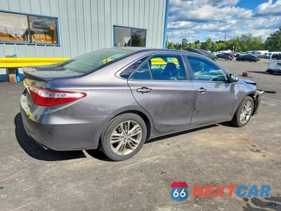 Trzecie zdjęcie samochodu z tyłu: 2016 TOYOTA CAMRY SE VIN:4T1BF1FK8GU604402 - miniatura