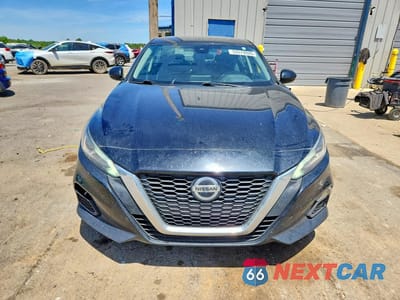 Piąte zdjęcie samochodu w środku: 2022 NISSAN ALTIMA SV VIN:1N4BL4DV0NN364738 - miniatura