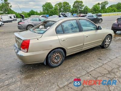 Trzecie zdjęcie samochodu z tyłu: 2005 HYUNDAI ELANTRA GLS VIN:KMHDN46D65U009074 - miniatura