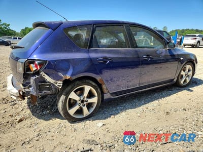 Trzecie zdjęcie samochodu z tyłu: 2004 MAZDA 3 HATCHBACK VIN:JM1BK143741146439 - miniatura