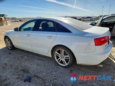 Drugie zdjęcie samochodu z przodu: 2013 AUDI A6 PREMIUM VIN:WAUHFCFC5DN031075 - miniatura