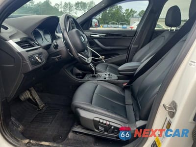 Zdjęcie 7 z 13 samochodu: 2020 BMW X1 XDRIVE28I VIN:WBXJG9C08L5P75401 - miniatura