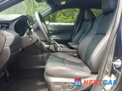 Zdjęcie 7 z 14 samochodu: 2022 TOYOTA VENZA XLE VIN:JTEAAAAH2NJ113604 - miniatura