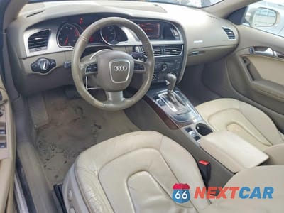 Zdjęcie 8 z 12 samochodu: 2011 AUDI A5 VIN:WAULFAFH3BN004464 - miniatura