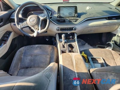 Zdjęcie 8 z 12 samochodu: 2021 NISSAN ALTIMA SV VIN:1N4BL4DV5MN317994 - miniatura