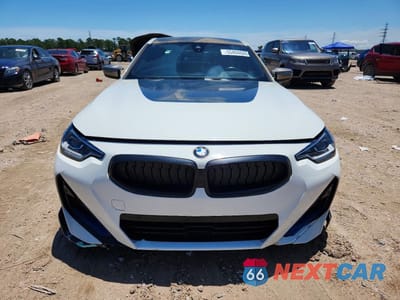 Piąte zdjęcie samochodu w środku: 2022 BMW M240XI VIN:3MW53CM08N8C38780 - miniatura