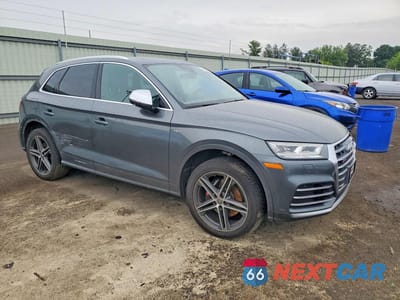 Czwarte zdjęcie samochodu z boku: 2018 AUDI SQ5 PREMIUM PLUS VIN:WA1A4AFY5J2215904 - miniatura