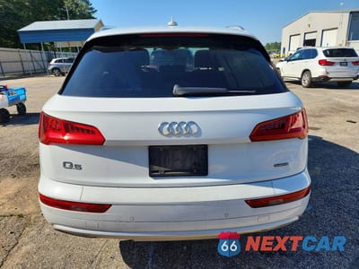 Zdjęcie 6 z 13 samochodu: 2020 AUDI Q5 PREMIUM VIN:WA1ANAFY8L2017740 - miniatura