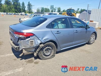Trzecie zdjęcie samochodu z tyłu: 2020 TOYOTA COROLLA LE VIN:JTDEPRAE2LJ099130 - miniatura