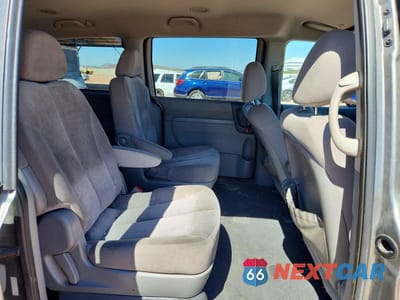 Zdjęcie 11 z 13 samochodu: 2011 KIA SEDONA LX VIN:KNDMG4C72B6371321 - miniatura