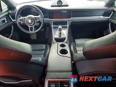 Zdjęcie 8 z 12 samochodu: 2020 PORSCHE PANAMERA GTS VIN:WP0AG2A78LL146883 - miniatura