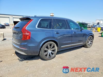 Trzecie zdjęcie samochodu z tyłu: 2022 VOLVO XC90 T6 INSCRIPTION VIN:YV4A22PL5N1798407 - miniatura