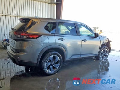 Trzecie zdjęcie samochodu z tyłu: 2025 NISSAN ROGUE SV VIN:5N1BT3BA0SC835004 - miniatura