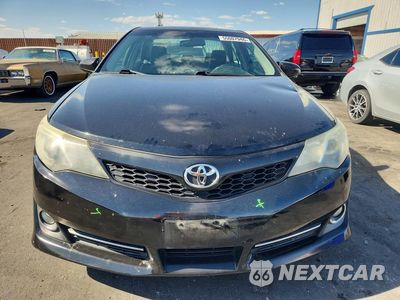 Piąte zdjęcie samochodu w środku: 2012 TOYOTA CAMRY SE VIN:4T1BF1FK0CU085470 - miniatura