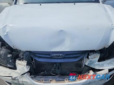 Zdjęcie 12 z 13 samochodu: 2008 KIA RONDO LX VIN:KNAFG525987171888 - miniatura