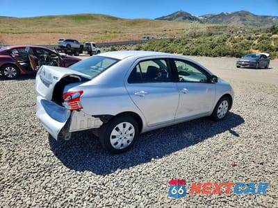 Trzecie zdjęcie samochodu z tyłu: 2009 TOYOTA YARIS BASE VIN:JTDBT903191343597 - miniatura