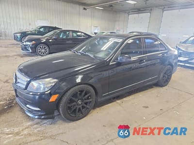 2011 MERCEDES-BENZ C 300 4MATIC WDDGF8BB1BR137625 - główne zdjęcie licytacji z USA - miniatura