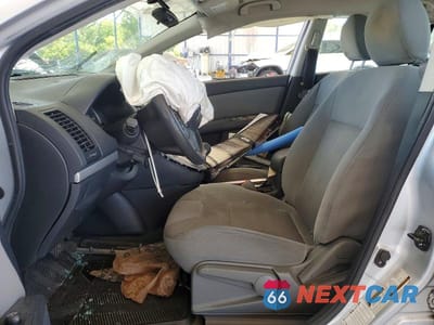 Zdjęcie 7 z 12 samochodu: 2010 NISSAN SENTRA 2.0 VIN:3N1AB6AP2AL672906 - miniatura