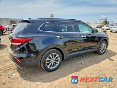 Trzecie zdjęcie samochodu z tyłu: 2017 HYUNDAI SANTA FE SE VIN:KM8SN4HFXHU197432 - miniatura