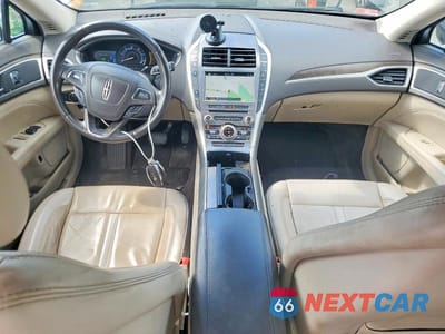 Zdjęcie 8 z 12 samochodu: 2018 LINCOLN MKZ HYBRID SELECT VIN:3LN6L5LU7JR609984 - miniatura