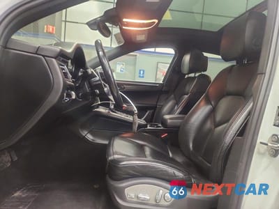 Zdjęcie 7 z 13 samochodu: 2015 PORSCHE MACAN S VIN:WP1AB2A57FLB55025 - miniatura