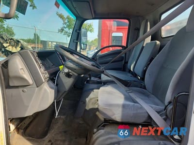Zdjęcie 7 z 12 samochodu: 2018 ISUZU NPR HD VIN:54DC4W1B4JS811015 - miniatura