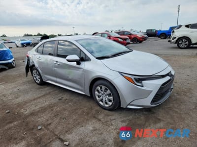 Czwarte zdjęcie samochodu z boku: 2025 TOYOTA COROLLA HYBRID LE VIN:JTDBCMFE8SJ043718 - miniatura