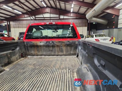Zdjęcie 10 z 12 samochodu: 2017 CHEVROLET SILVERADO C1500 VIN:1GCNCNEH9HZ107483 - miniatura