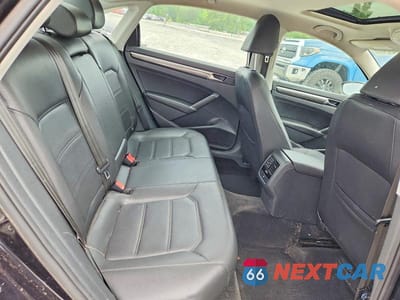 Zdjęcie 10 z 12 samochodu: 2018 VOLKSWAGEN PASSAT SE VIN:1VWBA7A39JC024723 - miniatura
