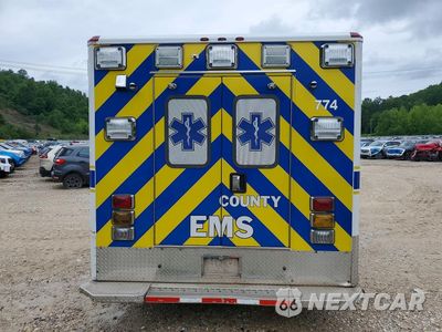 Zdjęcie 6 z 13 samochodu: 2018 FORD ECONOLINE E350 SUPER DUTY CUTAWAY VAN VIN:1FDWE3FS6JDC19461 - miniatura