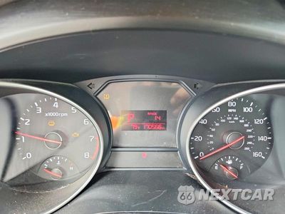 Zdjęcie 9 z 13 samochodu: 2015 KIA SEDONA L VIN:KNDMA5C11F6025284 - miniatura