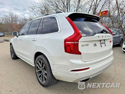 Trzecie zdjęcie samochodu z tyłu: 2016 VOLVO XC90 T5 VIN:YV4102XK2G1072214 - miniatura