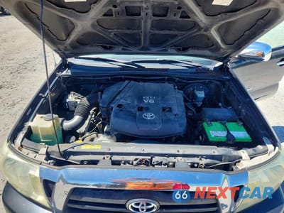 Zdjęcie 11 z 12 samochodu: 2005 TOYOTA TACOMA DOUBLE CAB PRERUNNER VIN:3TMJU62N45M002861 - miniatura