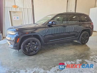 2023 JEEP GRAND CHEROKEE LAREDO 1C4RJHAG9PC517773 - główne zdjęcie licytacji z USA - miniatura
